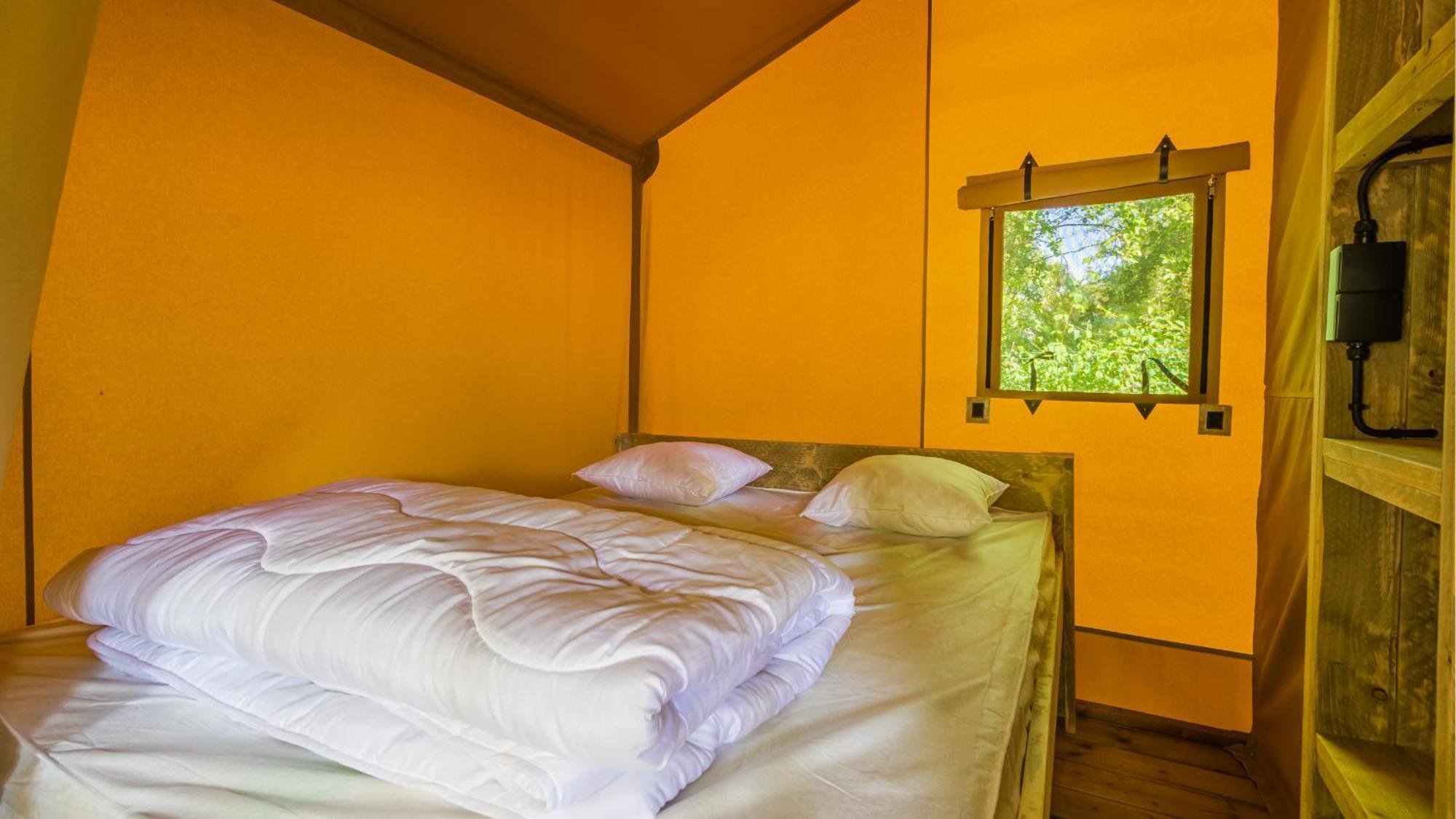 Camping Vesoul Vaivre-et-Montoille الغرفة الصورة