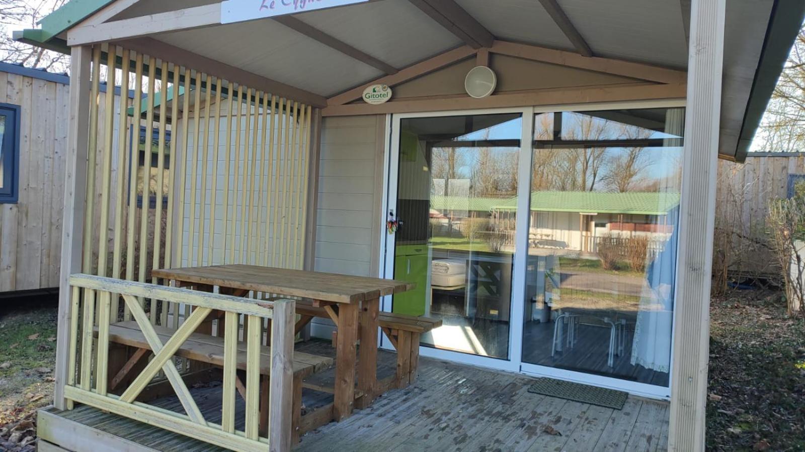 Camping Vesoul Vaivre-et-Montoille المظهر الخارجي الصورة
